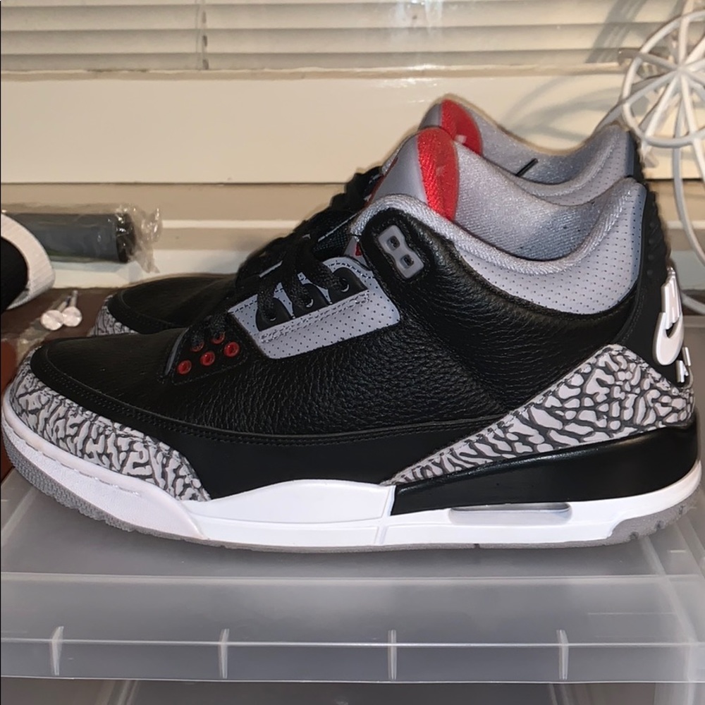 Air Jordan Retro 3